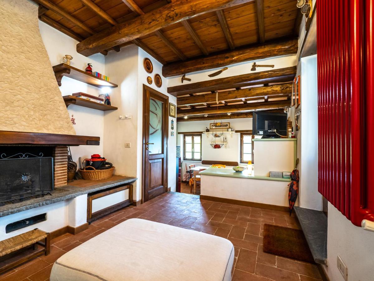 Deliziosa Casetta Sull'Appennino Toscano Montefegatesi Exterior foto